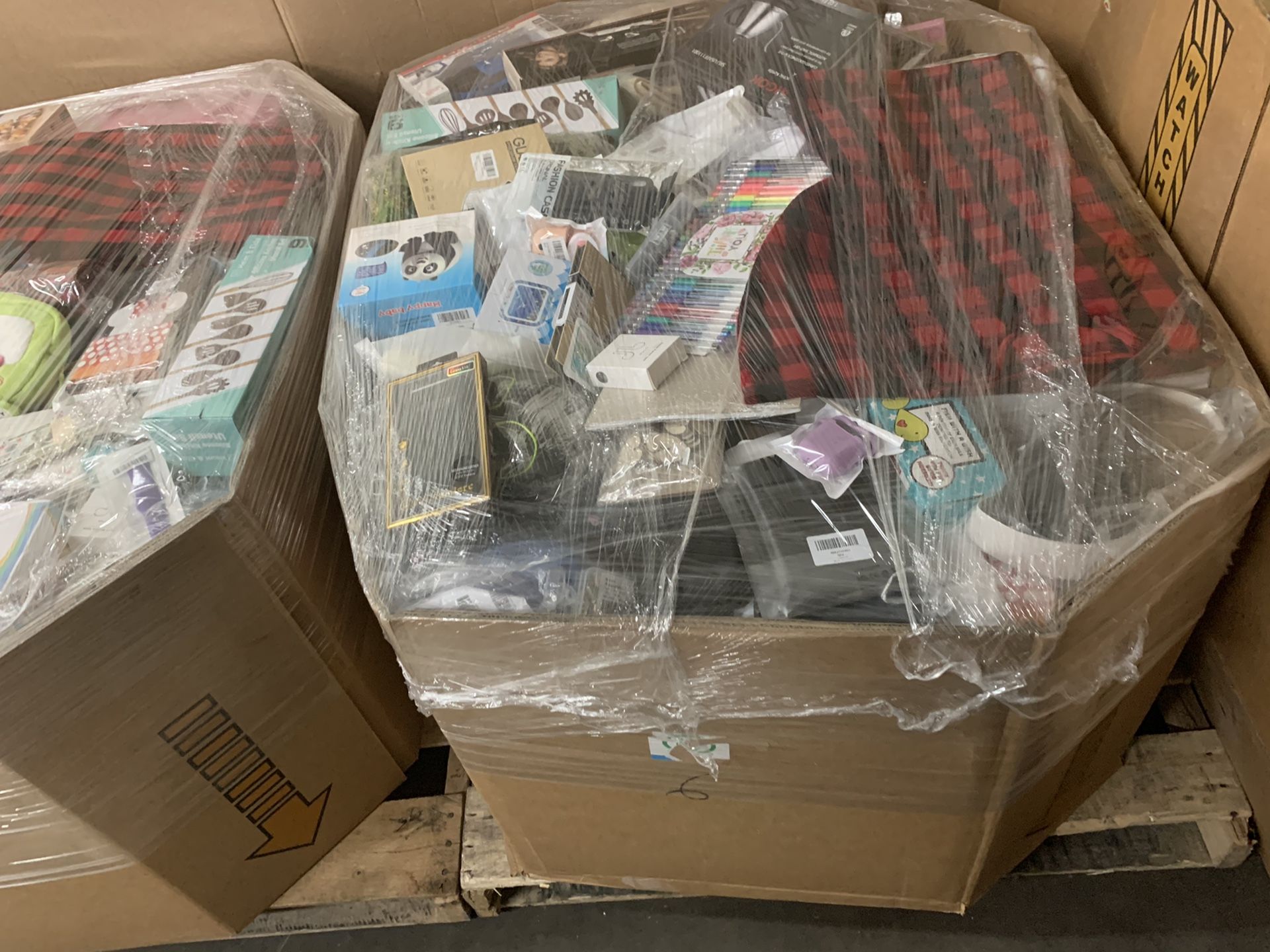 bf36ba1c4beb44ebacc02962d8b2c901 Amazon Mixed Merchandise Pallets